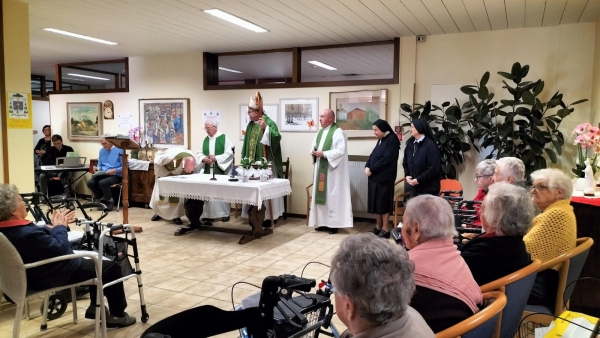 Il Vescovo di Treviso Mons. Michele Tomasi in visita a Casa di Soggiorno Prealpina e Binotto